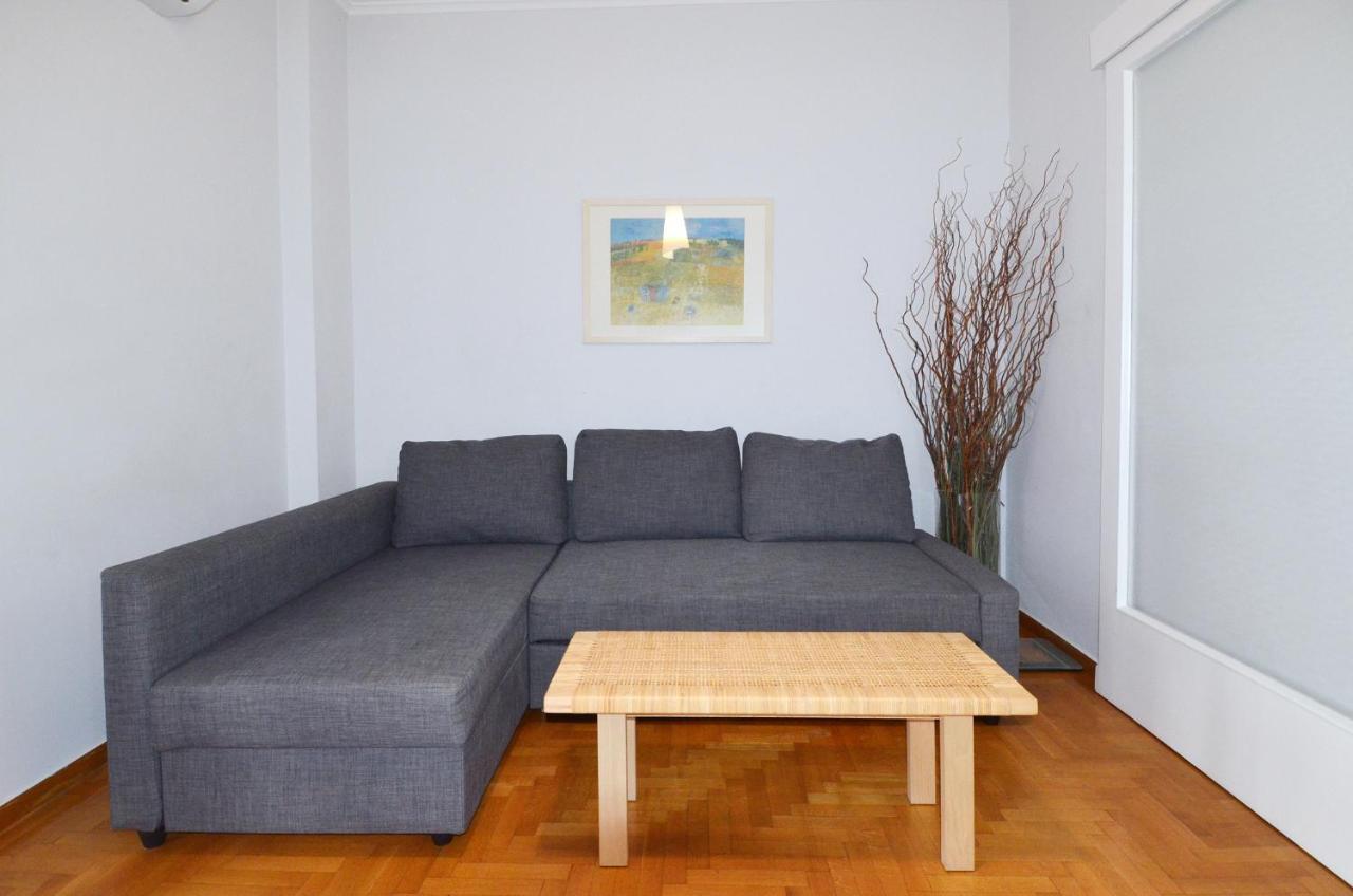 Apartment In The Heart Of Athens Next To Metro Exterior photo